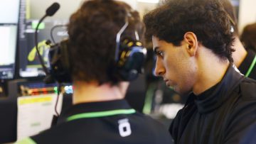 Bortoleto eyes emulating ‘crazy’ support for F1 rival