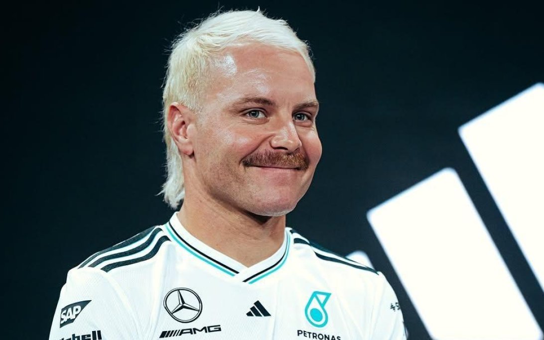 Bottas Mercedes kit