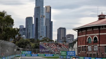 FIA considers Australian GP start-time change