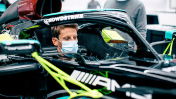 Video: Grosjean returns to an F1 seat