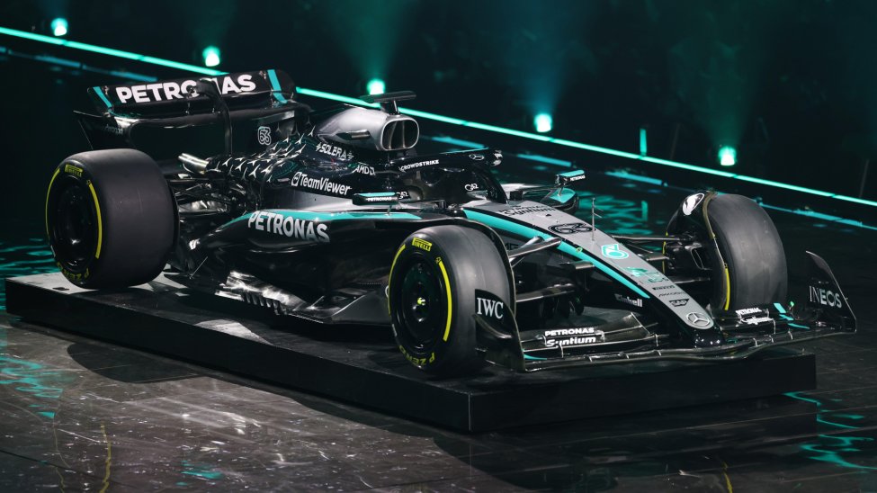 			© Mercedes F1
	
