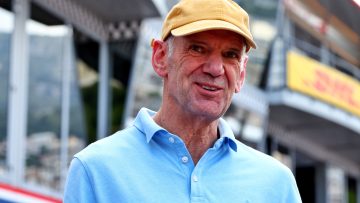 Aston Martin pay tribute to iconic Newey relic to mark his official arrival