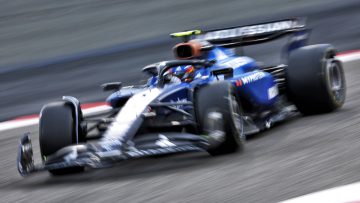 LIVE: Reaction as Sainz usurps Hamilton in F1 pre-season testing - Day 2