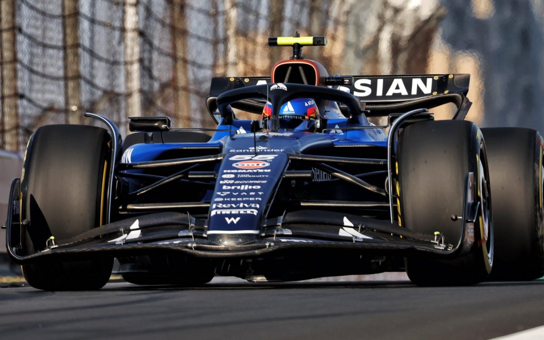 Sainz China