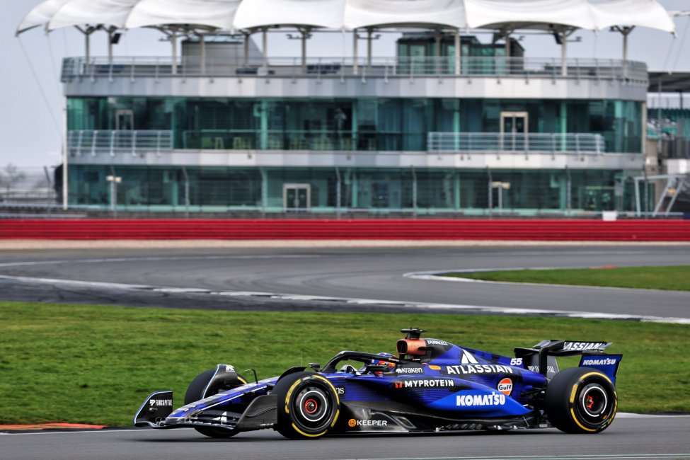 			© Williams F1
	