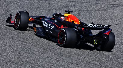 Verstappen testing