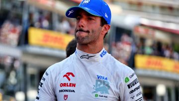 Ricciardo highlights 'big boy decisions' being made at RB