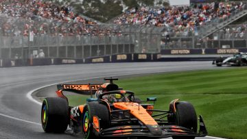 McLaren offer Piastri staggering compliment after costly Australian GP mistake