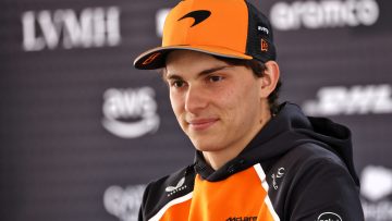 Piastri questions 'wrong' McLaren strategy call