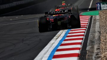 Data analysis: How Hamilton outfoxed Verstappen to sprint pole