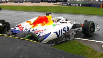 F1 formation lap crash causes aborted Australian GP start